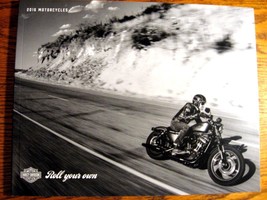 2016 Harley Davidson Brochure, Street Sportster Dyna Softail V-Rod Elect... - $17.82