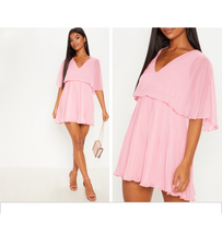 NWOT PrettyLittleThing Dusty Pink Cape Pleated Detail Skater Dress 4 - $512.58 MXN