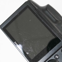 Samsung WB2100 16.4MP Digital Camera image 7
