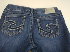 Silver Jeans Suki Mid Capri Dark Wash Distressed Denim Jeans Size 29x22.5 - £16.77 GBP