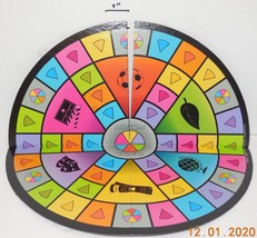 Hasbro Trivial Pursuit Party EDITION Game Board replacement piece part - $9.90