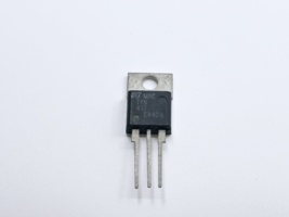 4PCS TYN412 STMicroelectronics SCR Thyristor 12A 400V 15mA Gate TO-220 - $4.50