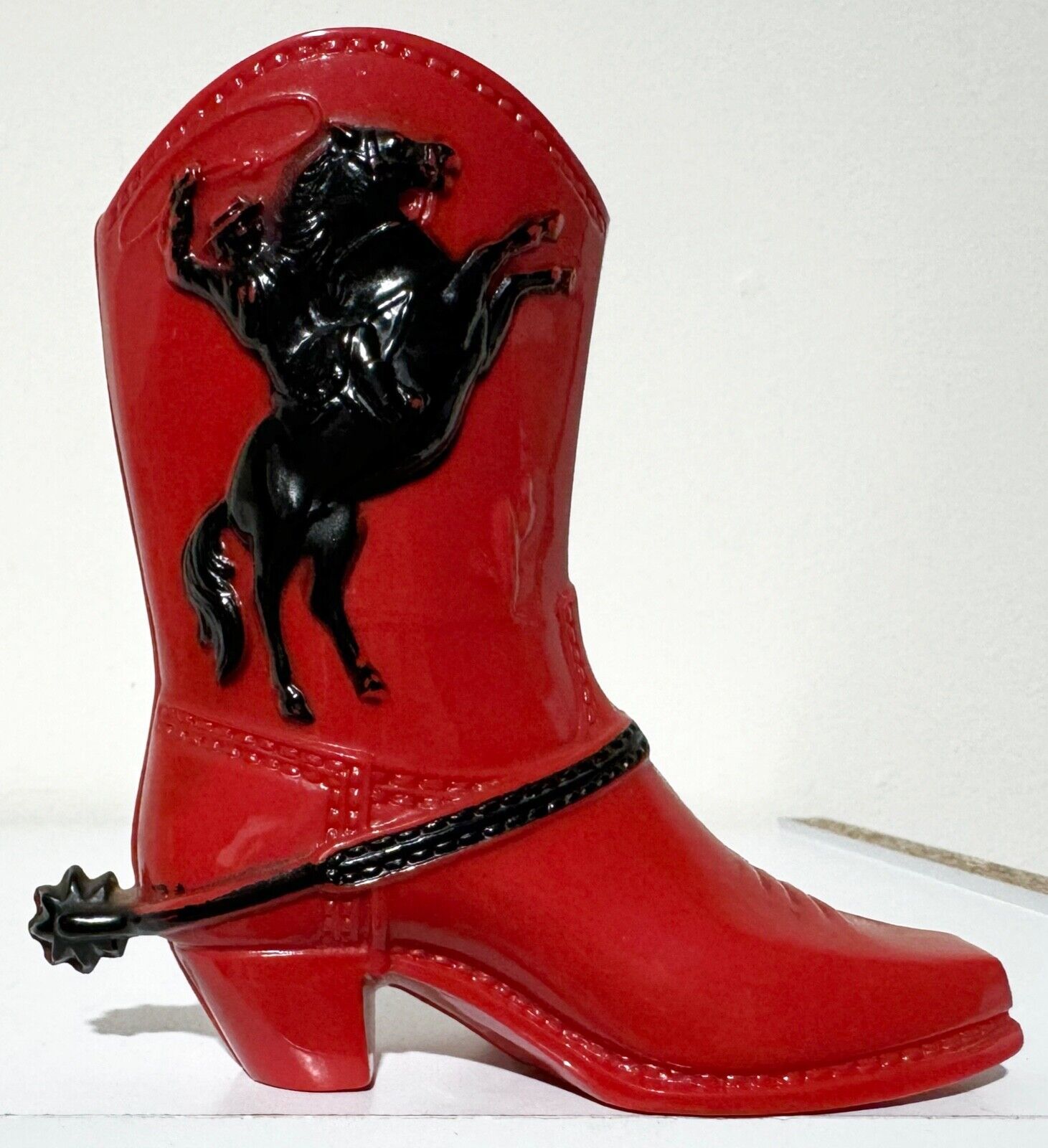 Vintage 1950s Toy Cowboy Boot COIN BANK Hard Plastic Red Western Horse Lasso - £9.45 GBP