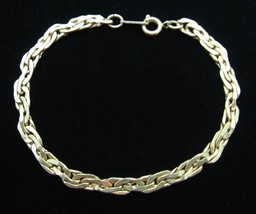  Braided GOLDTONE Chain BRACELET Vintage Flat Thick Links 7 1/2&quot; Length ... - $389.56 MXN