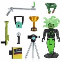 Roblox Avatar Shop Series Collection - Social Medusa Influencer with Selfie S... - £23.49 GBP