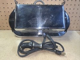 Vintage 1950’s Universal Waffle Maker with nice chrome accents *Works* - £30.37 GBP