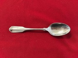 Oneida Gloria Dinner Spoon WM A Rogers Deluxe Stainless - $9.49