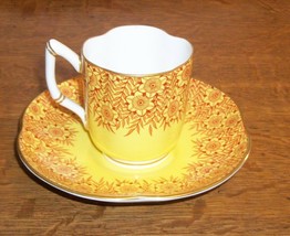 1911 Royal Worcester Porcelain Old Tea Cup Chintz Yellow Bigelow Kennard Boston - £72.79 GBP