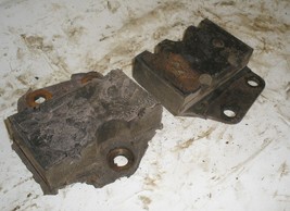 1974 Ford 390 2V Motor Mounts - £15.08 GBP