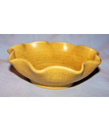 Small  Yellow Pigeon Forge Ruffle Edges Bowl0-4 1/2 inches across - $187.20 MXN