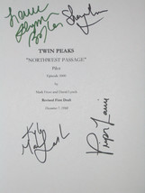 Twin Peaks Cast Signed TV Screenplay Script Autographs Lara Flynn Boyle Kyle Mac - $16.99