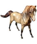 Breyer Horse Tan Mustang 1728 Reeves Female Classic - $59.40