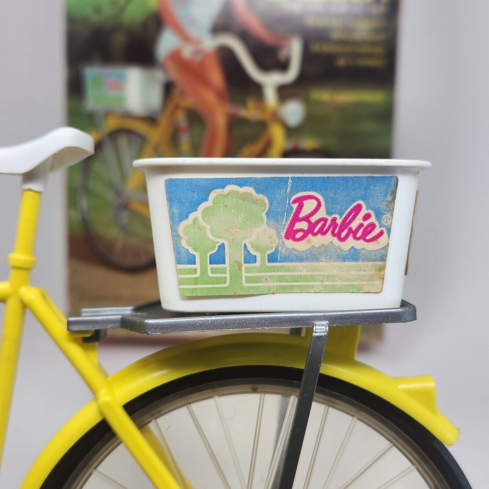 VINTAGE 1973 MATTEL BARBIE TEN SPEEDER YELLOW BIKE # 7777 IN ORIGINAL BOX Item image 7