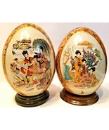 2 Antique Japanese ceramic porcelain egg handpainted Ceramic Eggs Mint C... - £42.82 GBP