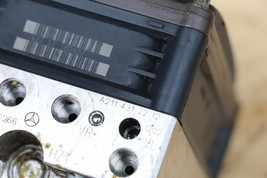 2007 Mercedes W211 W219 AMG E63 Cls63 Anti Lock Brake ABS Pump Control Module image 8