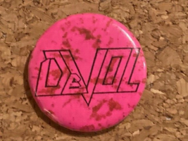 Rare Vintage DeVol Seattle Metal Band 80&#39;s Pinback Pin Seattle Music His... - $190.61 MXN