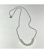 Elegant 925 Sterling Silver Necklace With 7 Faux Pearls - $184.53 MXN