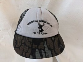 1973 Chesapeake Bowhunter Medio Mimetico Visiera Rete Caccia Cervo Cappello con - £19.31 GBP