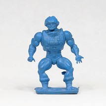 MOTU Man-at-Arms Blue PVC Figure Vintage 80s Hong Kong Keshi Gumball Pre... - $368.03 MXN