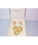 Coro Gold Knot Brooch &amp; Earring Set Vintage Pin Set Gold Metal Demi Parure - $30.18 CAD