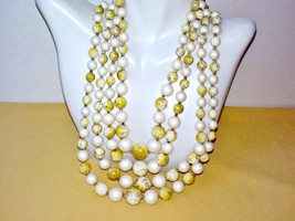 Multi Strand Marbled Yellow &amp; White Satin Beads Vintage New Condition - £35.97 GBP