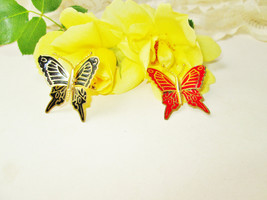 Butterfly Brooch Vintage Metal Enameled Pin Red &amp; Gold or Black Butterfly Figure - £11.79 GBP
