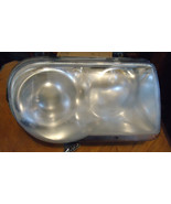 2005-2010 Chrysler 300    Headlight Assembly   Right Side - $58.91