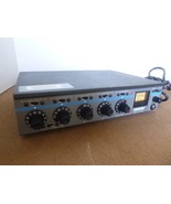 Shure M267 Series 4 Channel Professional Microphone Mixer - $962.74 MXN