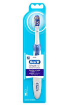 Oral-B 3D White Battery Power Toothbrush - Assorted Colors - £11.07 GBP