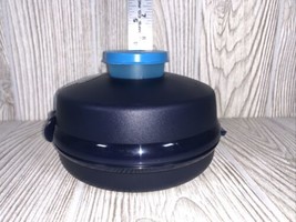 Tupperware • Round Bagel Keeper • Model # 4440B-3 Dark Blue - £7.60 GBP