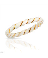Stylish Brand New Ring Made of 14K Yellow Gold and White African Faux Ivory - €62,54 EUR