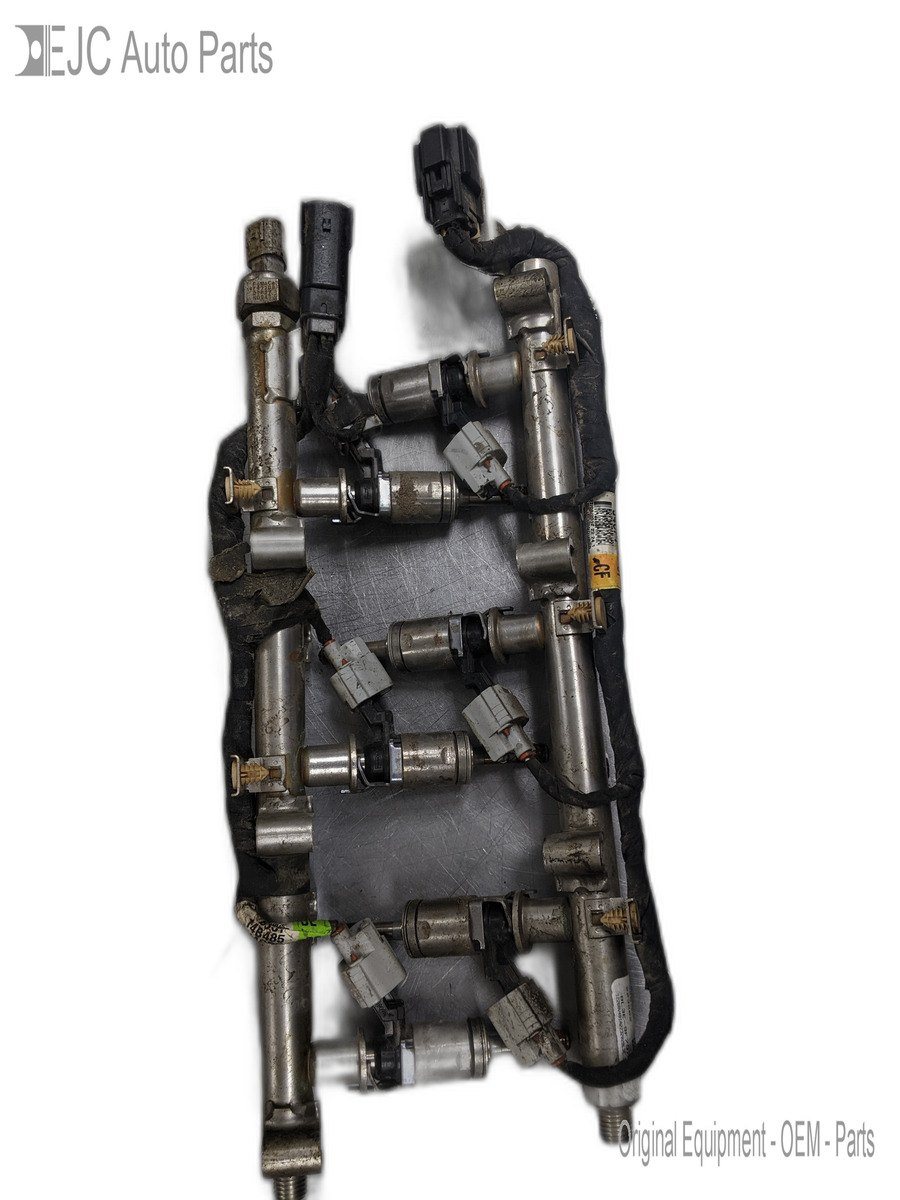 Direct Fuel Injectors Set With Rail For 15-17 Ford Expedition  3.5  Turbo - $148.45