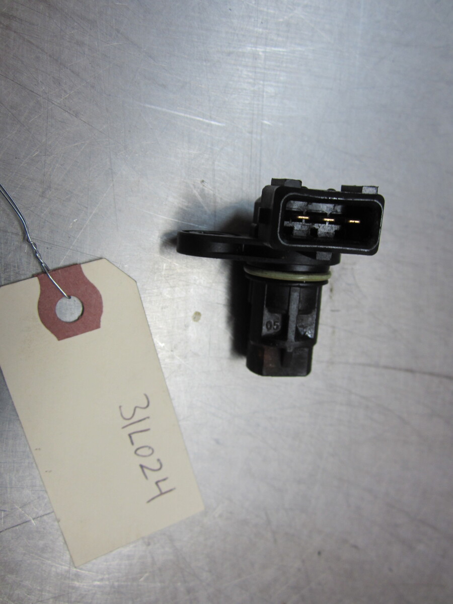 Camshaft Position Sensor For 14-16 Kia Forte LX 1.8 3935023910 - $29.09 CAD Camshaft Position Sensor For 14-16 Kia Forte LX 1.8 3935023910 - $29.09 CAD