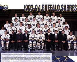 1993-94 BUFFALO SABRES TEAM 8X10 PHOTO HOCKEY PICTURE NHL - £3.88 GBP