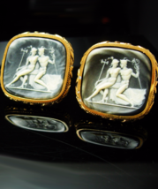 HUGE Mythology Cufflinks Hermes &amp; Aphrodite Gold Vintage Original box My... - £211.34 GBP