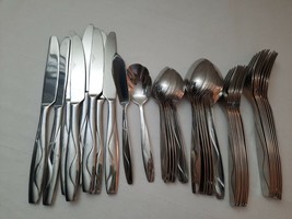 Wallace Stainless Silhouette 41 Pieces Wavy Line Pattern Forks Knives Spoons - £97.27 GBP