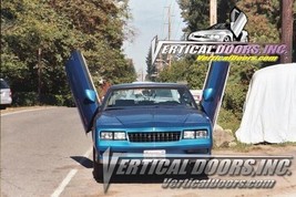 Chevy Monte Carlo 79-88 Direct Bolt on Vertical Doors Inc kit lambo doors USA - £911.18 GBP
