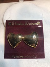 1x Premier Designs Large Round Gold Tone Clip On Earrings Hearts vintage￼ - £9.33 GBP