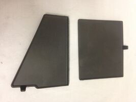 CTS 2014-17 rubber liner inserts for console storage bin assembly. OEM - €1,67 EUR
