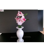 Beautiful Carved Onyx Vase &#39;Shades of White&#39; - £22.97 GBP
