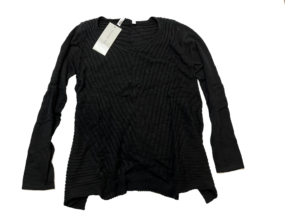 Beatrix Ost Knit Sweater Ribbed Long Sleeve V-Neck Top Flowing Sides Black Med Item image 2