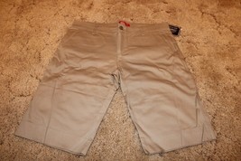 Dickies AH101 Girl's Shorts Stretch Fabric Khaki Shorts Size 13 36 in. x 13 in. - $12.82