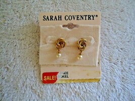 &quot; Nos &quot; Sarah Coventry Gold &amp; Pearl Color Earring Set &quot; Beautiful Pair &quot; - £9.74 GBP