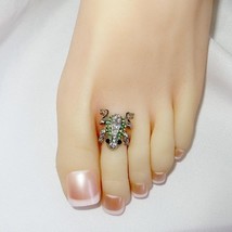 Toe Ring Toering Charm Barefoot Jewelry Crystal Frog Under The Hoode - $24.00