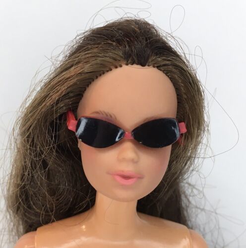 Primary image for Vintage Barbie RED & BLACK Cat Eye SUNGLASSES Glasses Doll Not Included Unmarked
