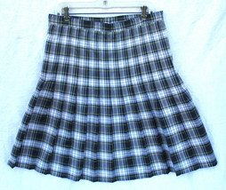 Lands End School Uniform Style Skirt Womens Sz 12 Plaid Pleated Green Blue White - £18.75 GBP
