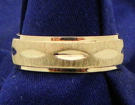 6mm Wedding Band Ring REAL Solid 14 K Yellow Gold 4.3 g Size 7 - $704.38 CAD