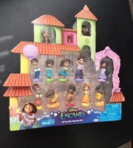 Disney&#39;s Encanto Movie Exclusive Mi Familia Character 12 Toy Figure Set Figures - £10.08 GBP