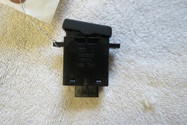 13 2013 Acura ILX Heated Seat Switch OEM 2742W - £7.91 GBP