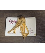 Vintage Cozme Giraffe Brooch Pin Gold Tone - $14.80